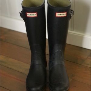 Tall Wide Shaft Hunter Boots